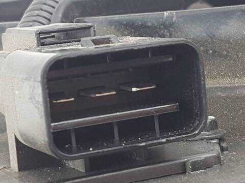 Foto 3ª: Electroventilador Kia Stonic DRIVE (2017)