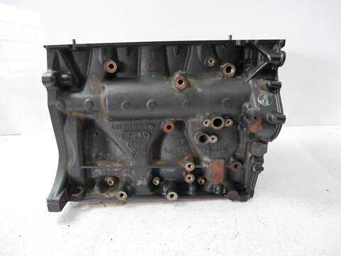 Foto 3ª: Bloque Motor Audi A4 2.0 TFSI 180 - 240 CV [CAED] (2013)