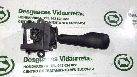 Foto 2ª: Mando Multifuncion Bmw X3 2.0 16V DIESEL CAT 150CV 110KW [M47N204D4] (2005)