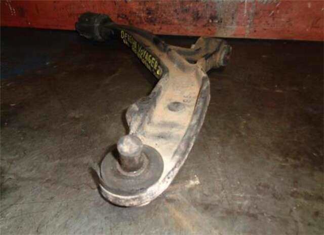 Brazo Suspension Delantero Derecho Chrysler Voyager 2.5 TDIC AWD