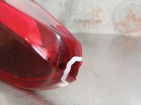 Piloto Trasero Derecho Toyota Auris HYBRID ACTIVE BUSINESS PLUS 136CV 100KW