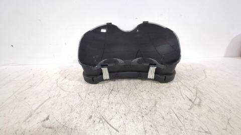 Foto 3ª: Cuadro de Instrumentos Toyota Auris 1.6 ZRE151_) 124CV 91KW [1ZR-FE] (2007)