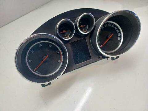 Foto 2ª: Cuadro de Instrumentos Opel Astra ENJOY 110CV 81KW [A17DTR] (2011)