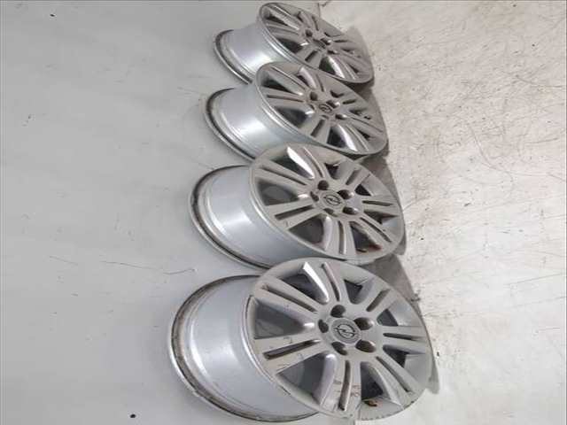 Foto 3ª: Juego LLantas Opel Astra 1.7 CDTI L69) 101CV 74KW [Z 17 DTH] (2009)