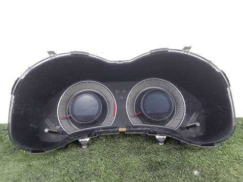 Cuadro de Instrumentos Toyota Corolla 1.4 D-4D NDE150) 90CV 66KW