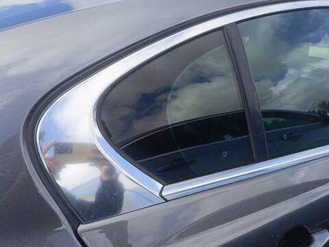Luna Trasera Derecha Jaguar XE PRESTIGE 179CV 132KW