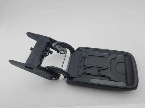 Foto 3ª: Consola Central Volkswagen Tiguan 2.0 TSI 4MOTION 204CV 150KW [DNNE] (2025)