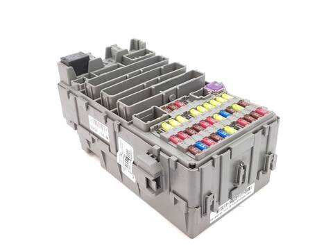 Caja Reles Fusibles Honda Crv 2.2 I-CTDI 4WD RE6) 140CV 103KW III RE_)