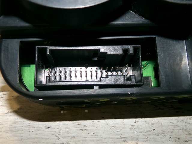 Foto 4ª: Mando Calefacción A. A. Mercedes Clase A 170 1.7 CDI W168,1998-2004 [668942] (2003)