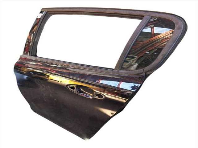 Foto 3ª: Puerta Trasera Izquierda Peugeot 308 1.6 HDI - BLUEHDI 115 (2013)