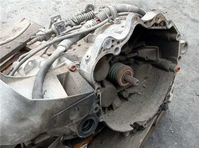 Foto 3ª: Caja Cambios Volvo S80 2.5 D [2.5 LTR. - 103 KW TURBODIESEL] [D5252T]