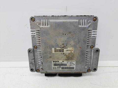 Foto 3ª: Centralita Motor ECU Citroen C5 2.2 HDI FAP CAT 4HX - DW12ED4) BERLINA 133CV 98KW (2002)