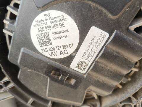 Foto 2ª: Electroventilador Skoda Octavia AMBITION 150CV 110KW (2016)