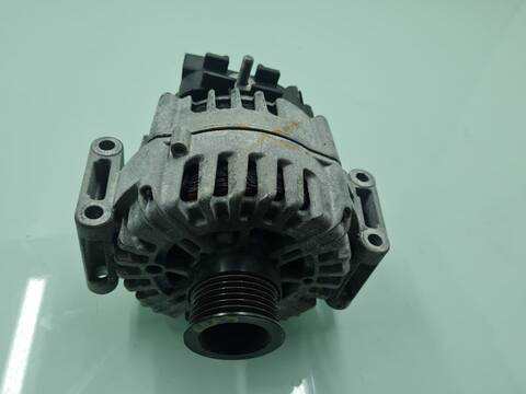 Foto 1ª: Alternador Mercedes Clase C 160 C 250 T CDI 4MATIC BLUETEC 205.209) 204CV 150KW FAMILIAR [651921] (2014)