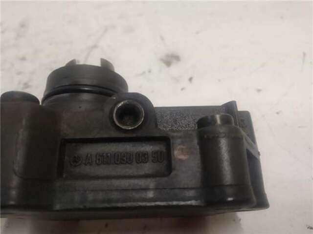 Foto 3ª: Bomba Combustible Mercedes Clase C 160 2.2 220 CDI (203.006) [2.2 LTR. - 105 KW CDI CAT] [OM 611.962]