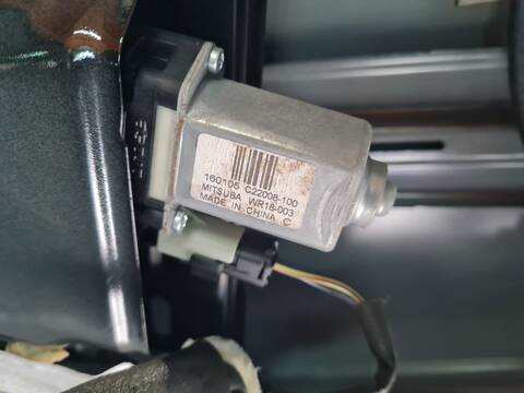 Elevalunas Eléctrico Delantero Derecho Renault Kadjar ZEN 131CV 96KW