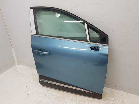 Foto 2ª: Puerta Delantera Derecha Renault Clio SIN DEFINIR