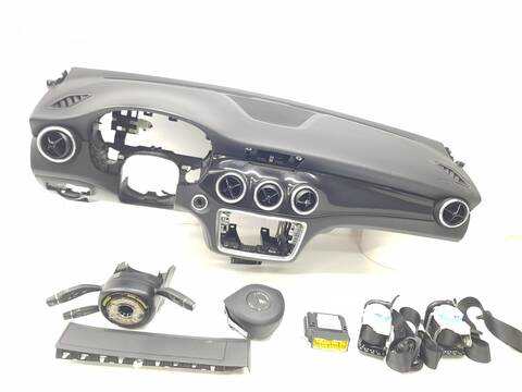Foto 1ª: Kit Airbag Mercedes Clase C 160 CLA 200 D 117.908) (2015)
