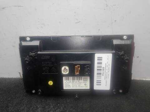 Foto 2ª: Pantalla Multifuncion Peugeot 308 1.6 HDI - BLUEHDI 115 115CV 85KW [9HC] (2015)