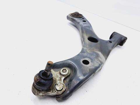 Foto 2ª: Brazo Suspension Delantero Derecho Toyota Corolla 1.8 98CV 72KW [2ZRFXE] (2022)