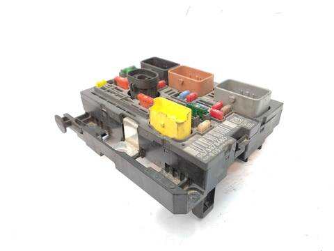 Foto 2ª: Caja Reles Fusibles Citroen Berlingo 1.6 HDI 75 75CV 55KW FURGONETA [9HT (DV6BTED4)] (2011)