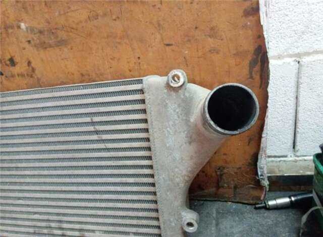 Foto 2ª: Intercooler Mitsubishi Canter 3.0 TDI [4M42-0AT]
