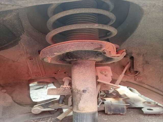 Amortiguador Delantero Izquierdo Ford Focus TREND 125CV 92KW