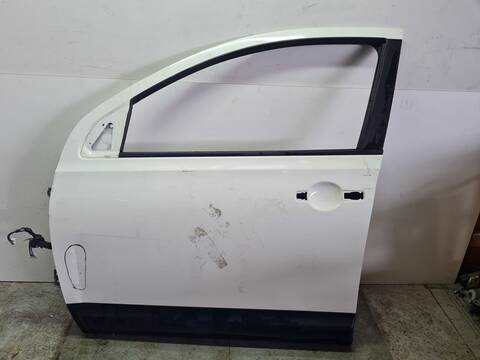 Puerta Delantera Izquierda Nissan Qashqai ACENTA 4X4 131CV 96KW