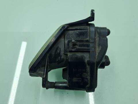 Foto 3ª: Faro Antiniebla Delantero Derecho Audi A3 2.0 TDI AMBIENTE 140CV 103KW [BKD] (2005)