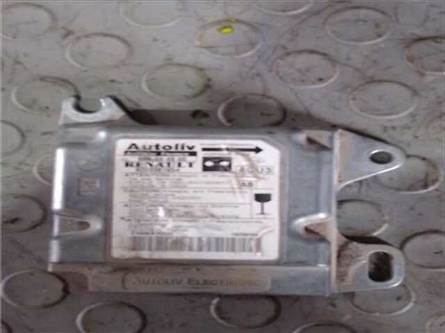 Foto 1ª: Centralita Airbag Renault Kangoo 1.5 AUTHENTIQUE [1.5 LTR. - 60 KW DCI DIESEL] [K9K B7]