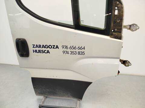 Foto 3ª: Puerta Delantera Derecha Iveco Daily 33S16 35S16 35C16 40C16 50C16 156CV 115KW FURGONETA [F1AGL411G*C] (2019)