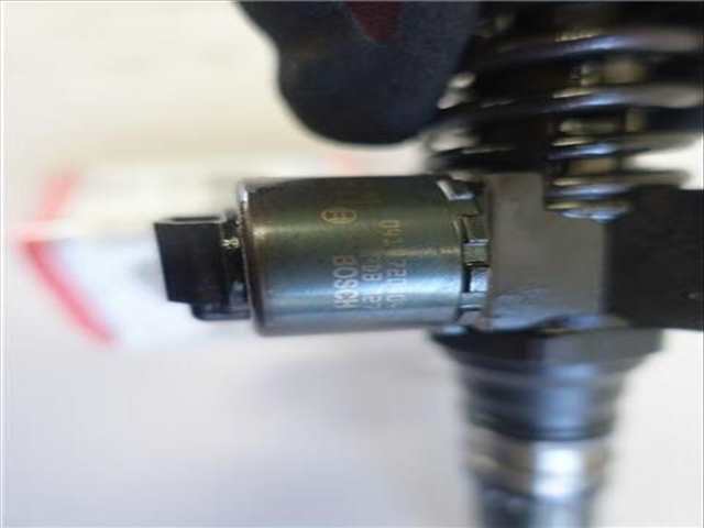 Foto 3ª: Inyectores Audi A3 2.0 TDI 16V 140CV 103KW [BKD] (2006)