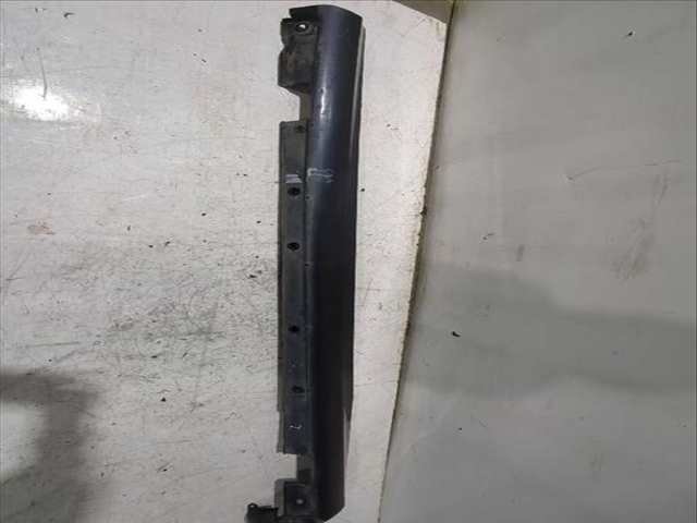 Faldón Lateral Mercedes Clase C 160 CLK 240 209.361) 170CV