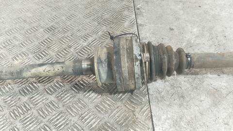 Foto 3ª: Transmision Delantera Derecha Mercedes Vito 110 D EURO 2 638.174) 98CV 72KW [601970] (1996)