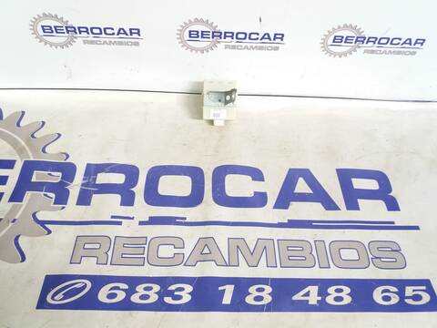 Centralita Cierre Centralizado Toyota Avensis 1.8 16V CAT BERLINA 129CV 95KW