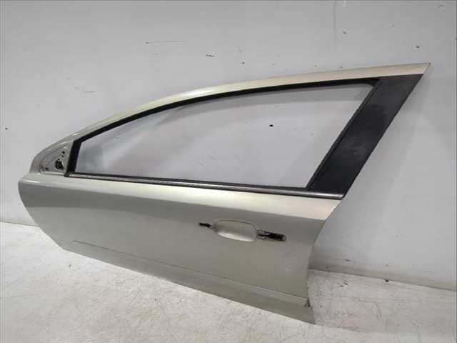 Foto 3ª: Puerta Delantera Izquierda Opel Astra 1.7 CDTI L69) 101CV [Z 17 DTH] (2007)