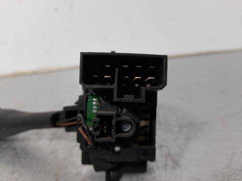 Foto 3ª: Mando Multifuncion Nissan Primera 1.6 16V CAT BERLINA 99CV 73KW [GA16] (1998)