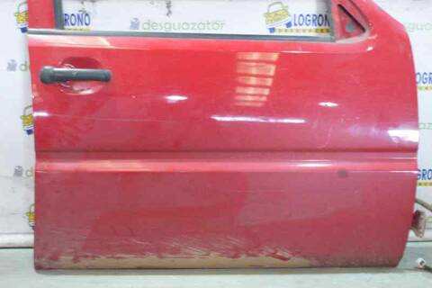 Foto 3ª: Puerta Delantera Derecha Nissan Terrano 2.7 TD 101CV [TD27T] (1993)