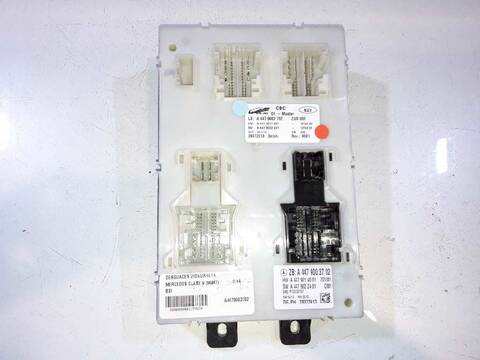 Caja Reles Fusibles Mercedes Clase V 200 136CV 100KW