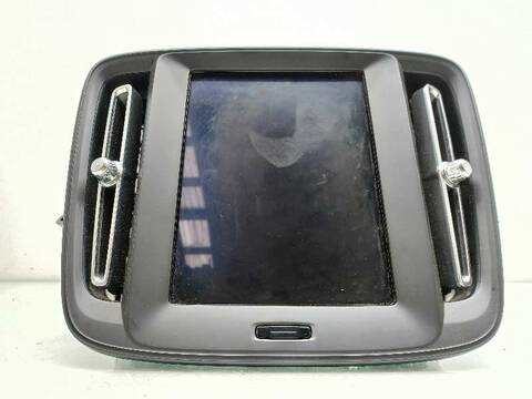 Pantalla Multifuncion Volvo XC 40 BASIS 2WD 150CV 110KW