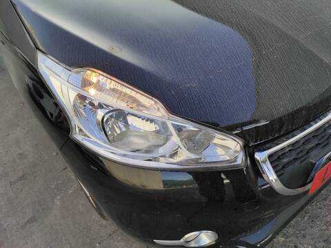 Foto 1ª: Faro Derecho Peugeot 208 ZM01 (2013)