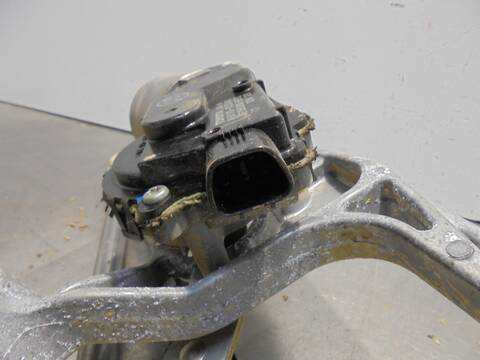 Foto 4ª: Motor Limpia Delantero Toyota Auris ACTIVE 90CV 66KW [1ND] (2015)