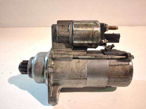Foto 2ª: Motor de Arranque Volkswagen Golf ADVANCE 2.0 TDI 140CV (2003)
