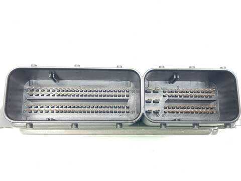 Foto 3ª: Centralita Motor ECU Mercedes Viano CDI 2.0 639.711 639.713 639.811 639.813 639.815) 116CV 85KW [646982] (2005)