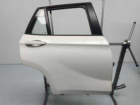 Foto 2ª: Puerta Trasera Derecha Bmw X1 SDRIVE 18D 143CV 105KW [N47D20C] (2014)