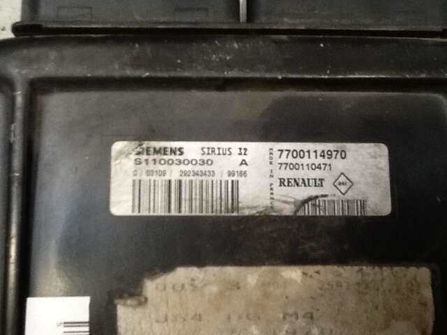Foto 2ª: Centralita Motor ECU Renault Scenic 1.6 0CV JA/FA [K4M 700] (1999)