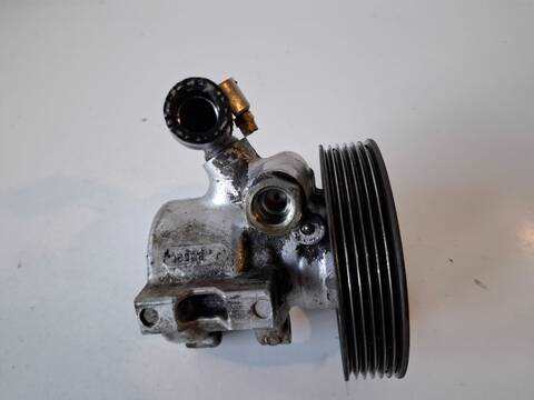 Foto 3ª: Bomba de Direccion Peugeot 306 BOULEBARD 1.9 DIESEL 69CV (1994)
