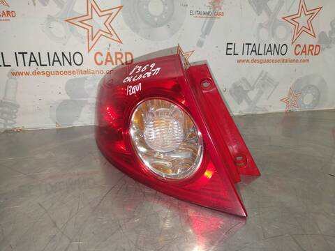 Foto 3ª: Piloto Trasero Izquierdo Chevrolet Lacetti CDX 109CV 80KW [F16D3] (2007)