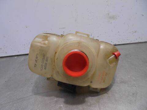 Foto 4ª: Deposito Expansion Volvo XC 90 2.4 DIESEL CAT 185CV 136KW [D5244T4] (2007)