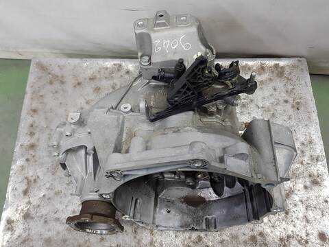 Foto 2ª: Caja Cambios Volkswagen T-Roc LIFE (2021)